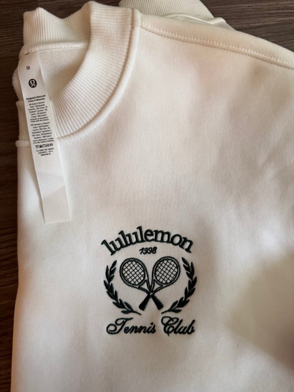 NWT lululemon Heavyweight Fleece Pullover *Tennis Club White/Green M